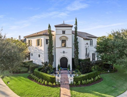 Apartment with Ocean View